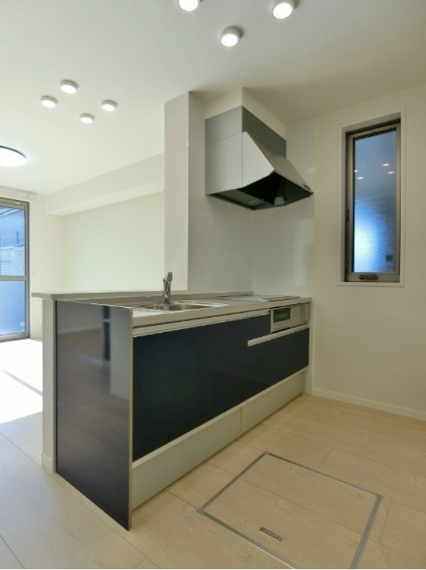 キッチン　図面と現状に相違がある場合には現状を優先