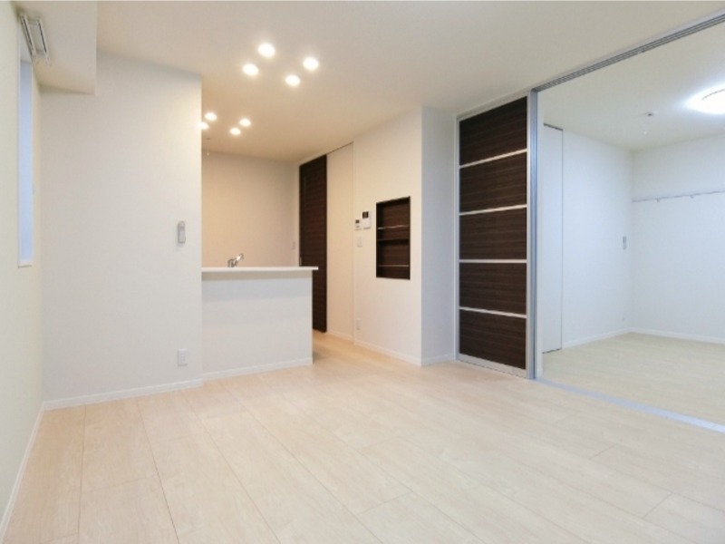 居室・リビング　図面と現状に相違がある場合には現状を優先