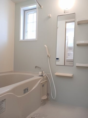 バス・シャワールーム　お風呂です