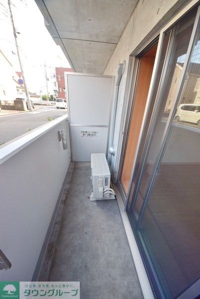 バルコニー　バルコニー