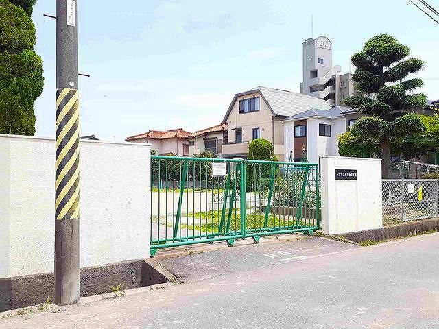幼稚園・保育園　一宮市立　黒田西保育園（幼稚園・保育園）まで180m
