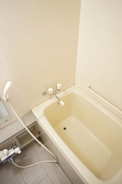 バス・シャワールーム　一日の疲れはお風呂で流しましょう