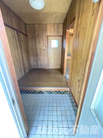玄関　明るい玄関です