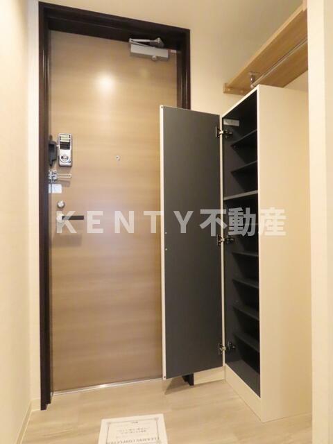 玄関　落ち着いた玄関です