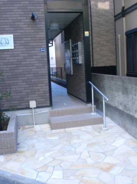 エントランス　エントランス