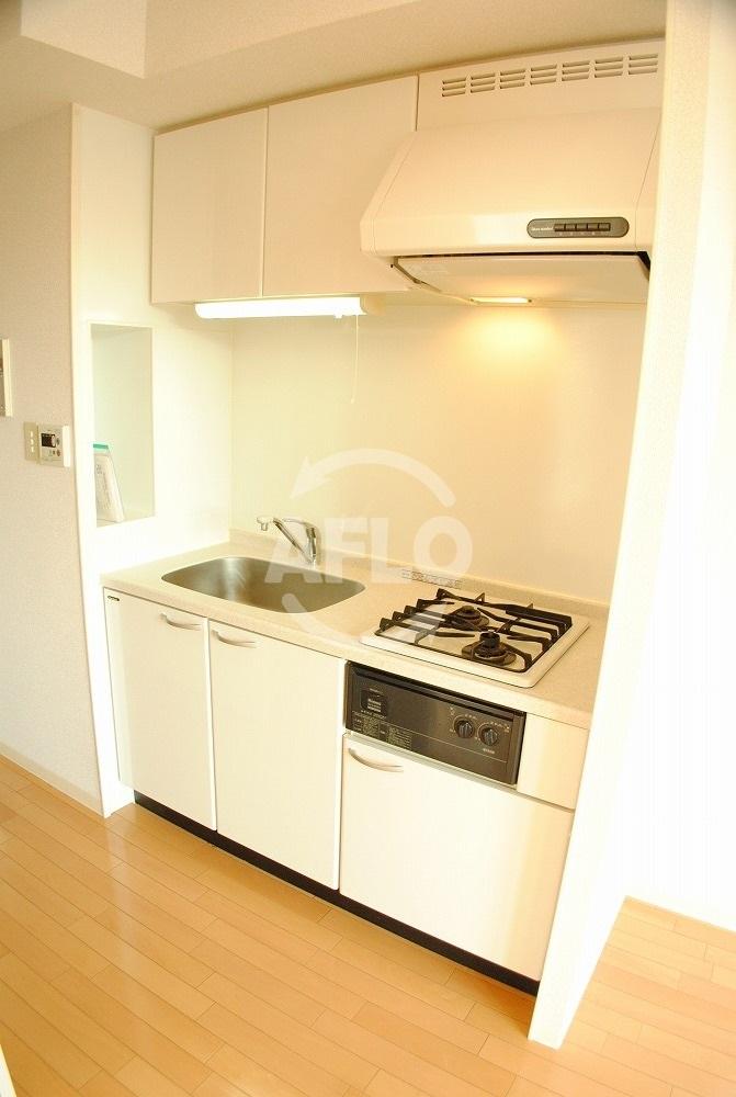 キッチン　アーデンタワー立売堀　２口ガスシステムキッチン