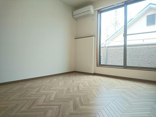 居室・リビング　※別部屋写真