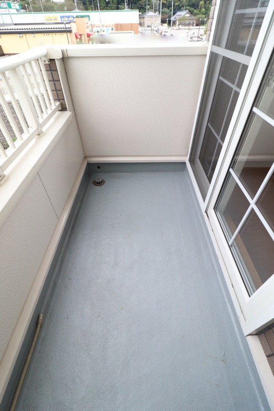 バルコニー　図面と現状に相違がある場合には現状を優先