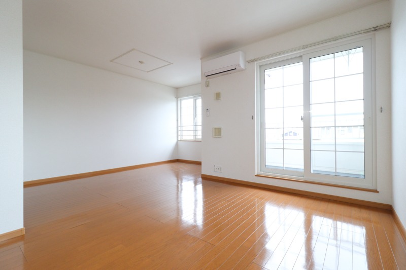 居室・リビング　図面と現状に相違がある場合には現状を優先