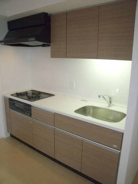 キッチン　3口システムキッチン