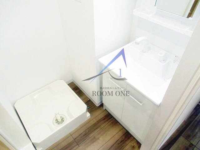 洗面設備　洗面台です。