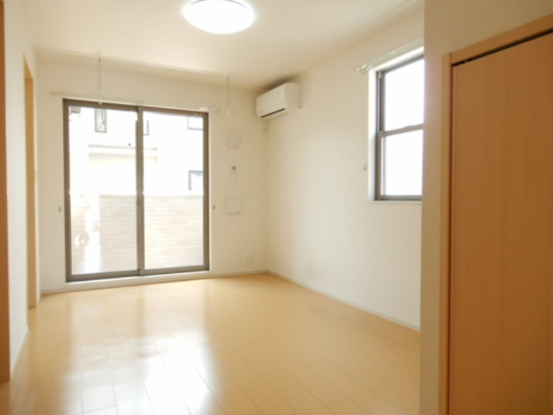 居室・リビング　図面と現状に相違がある場合には現状を優先