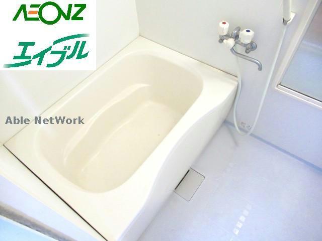 バス・シャワールーム　※同物件、別部屋の写真です