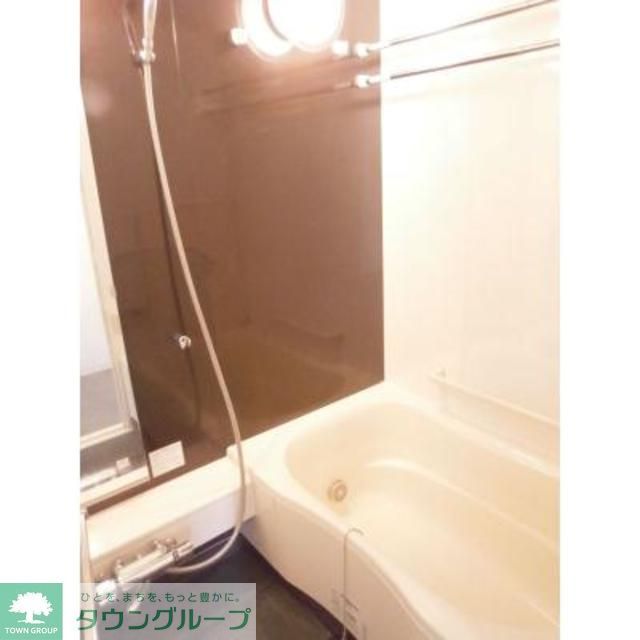 バス・シャワールーム　※写真は同タイプ住戸です。