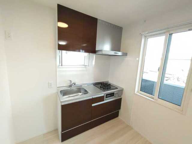 キッチン　２口コンロ付きシステムキッチンです。