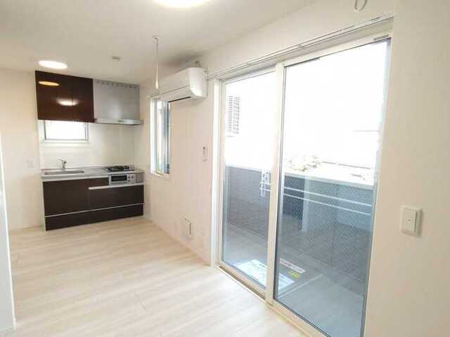 その他部屋・スペース　角度違いの室内