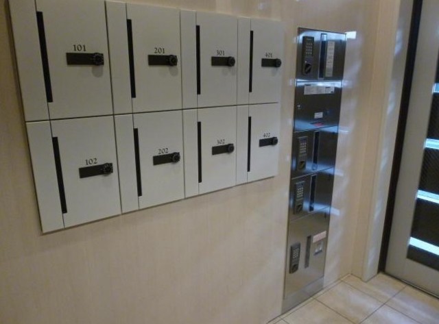 その他共有部分　便利な宅配ボックス完備