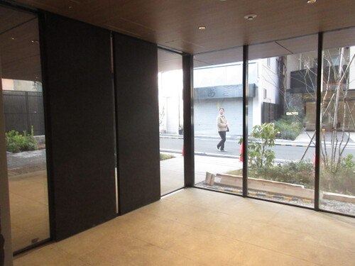 その他　エントランス