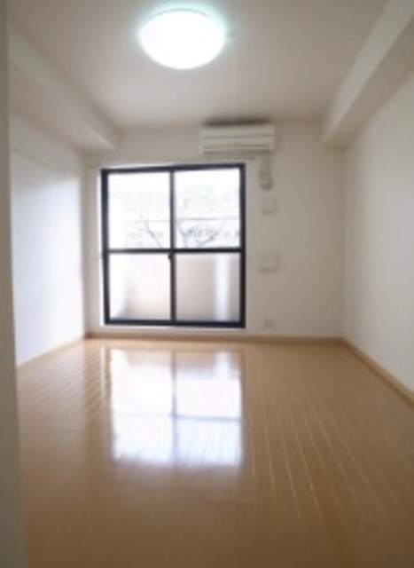 居室・リビング　居室