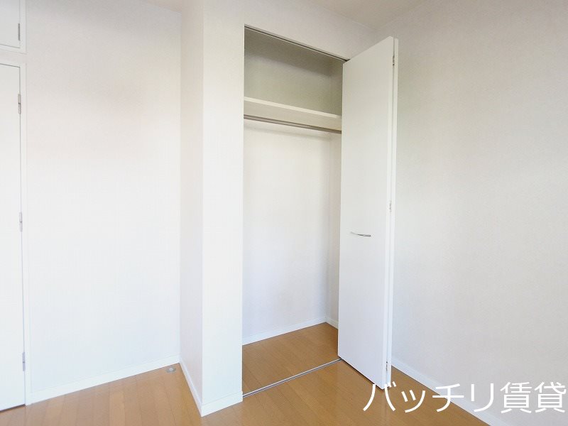 収納　同型タイプの為、現状を優先いたします