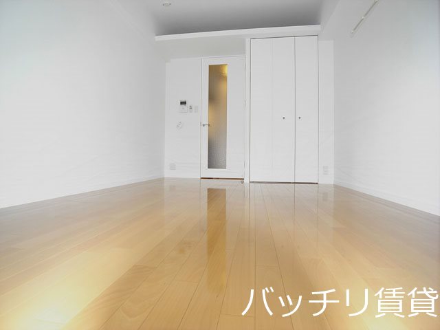 居室・リビング　同型タイプの為、現状を優先いたします