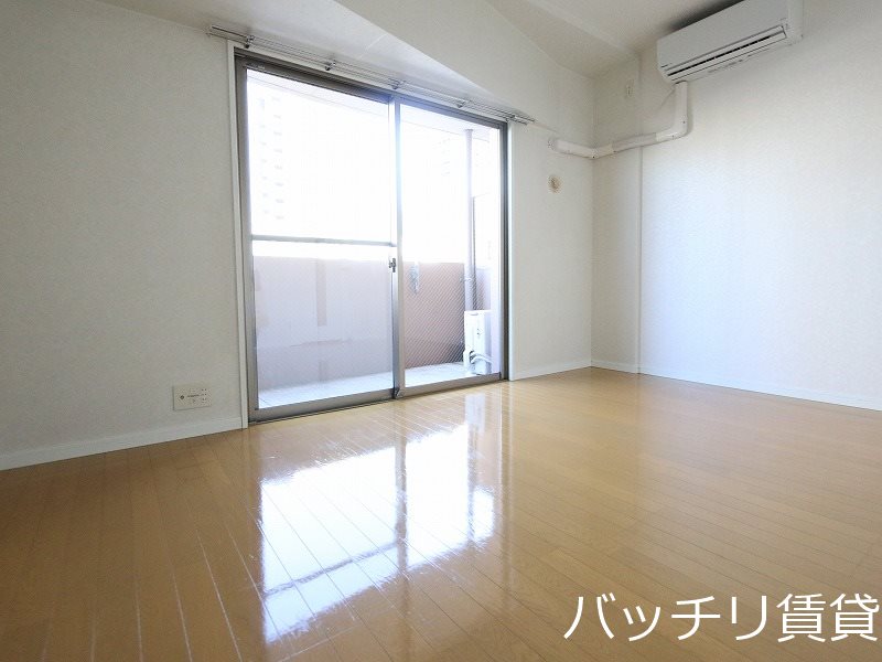 バルコニー　同型タイプの為、現状を優先いたします