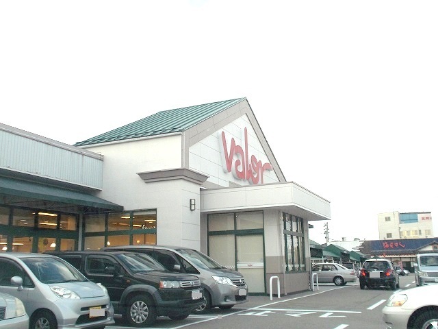 スーパー　バロー金沢元町店（スーパー）まで500m