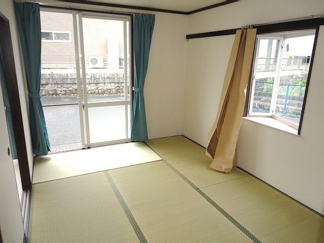 居室・リビング　落ち着く和室