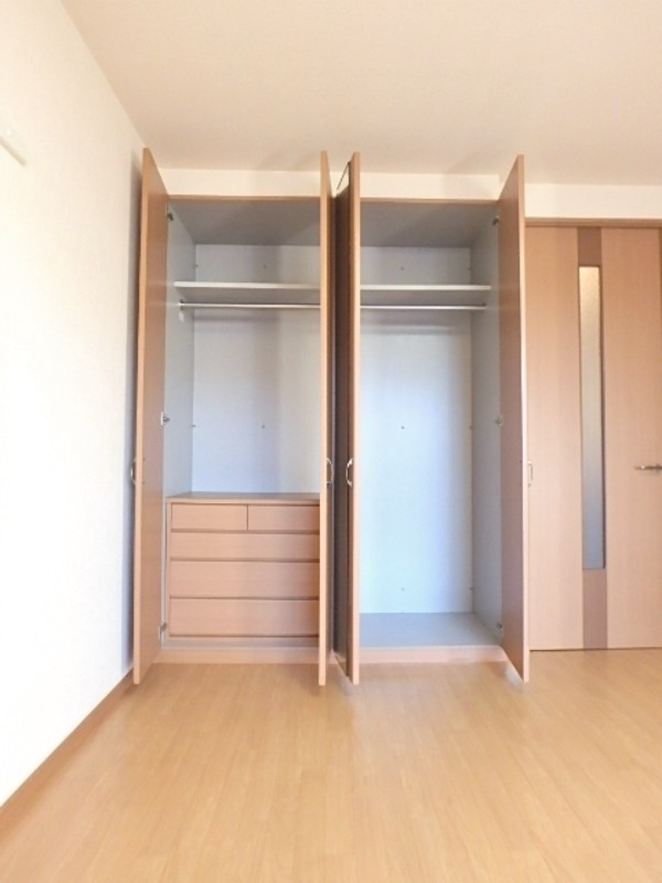 収納　図面と現状に相違がある場合には現状を優先