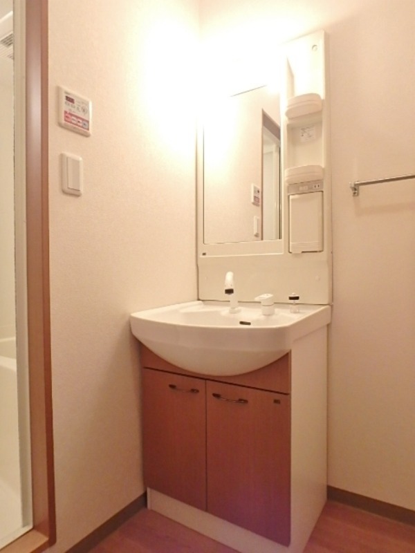 洗面設備　図面と現状に相違がある場合には現状を優先