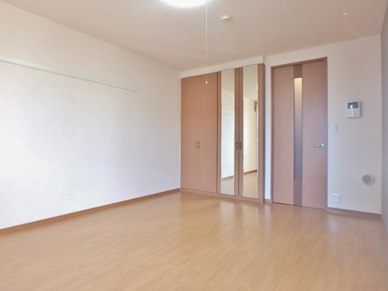 居室・リビング　図面と現状に相違がある場合には現状を優先