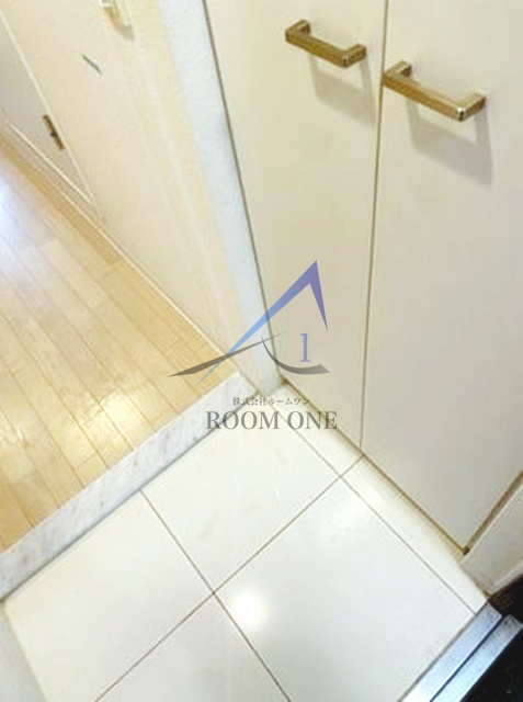 玄関　玄関です。