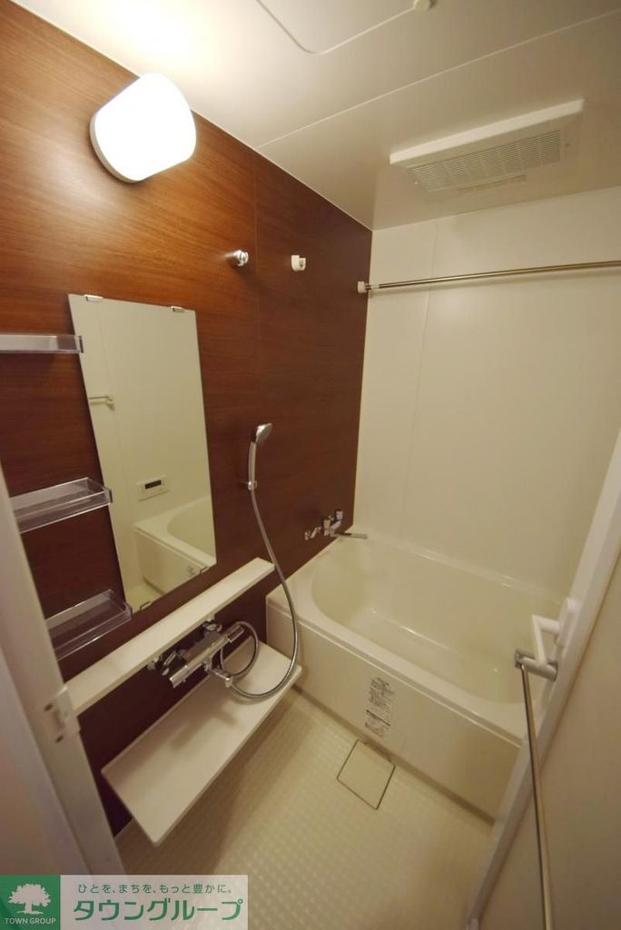 バス・シャワールーム　バス