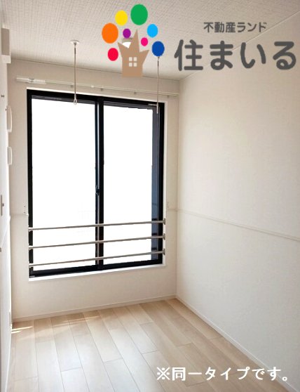 バルコニー　※写真は同型タイプとなります