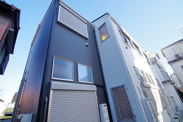 建物外観　★お部屋探しはタウンハウジング稲田堤店まで★