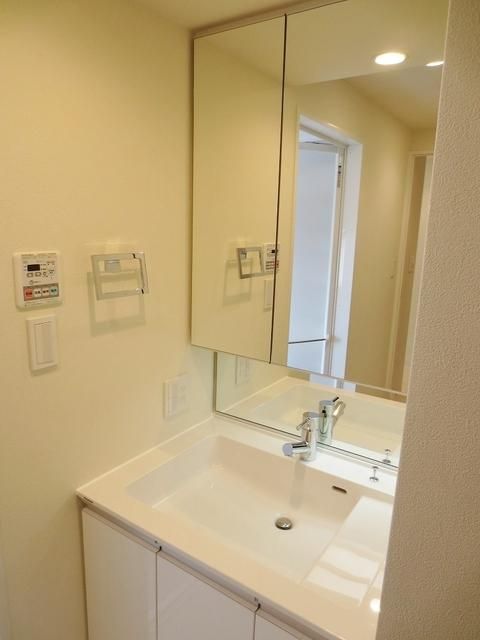 洗面設備　★独立洗面台★