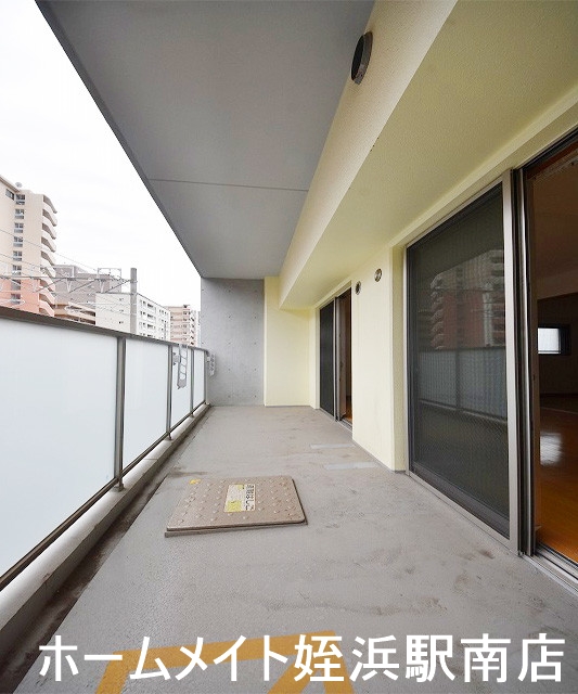 バルコニー　★バルコニーも広い！★参考写真