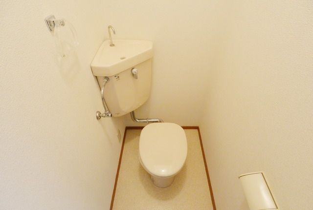 トイレ　★ウォシュレット設置可能なトイレです★