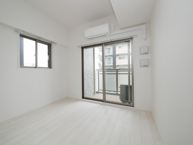 居室・リビング　使い勝手のいい洋室です