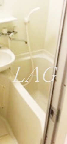 バス・シャワールーム　お風呂です。