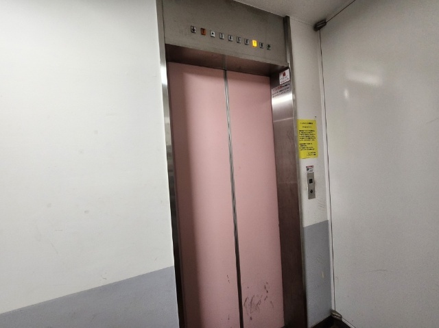 ロビー