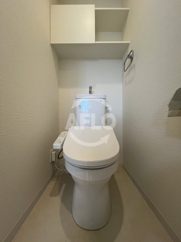 トイレ　ラヴィベール江坂　トイレ