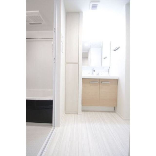 洗面設備　別部屋参考写真