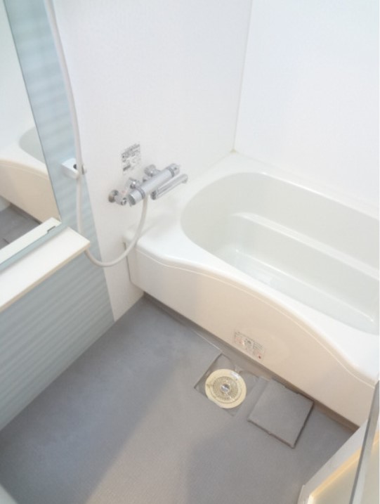 バス・シャワールーム　風呂