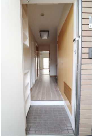 玄関　別部屋の参考写真で御座います。