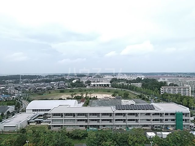 中学校　成田市立吾妻中学校（中学校）まで234m