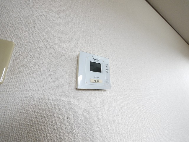セキュリティ　モニター付きインターホーン