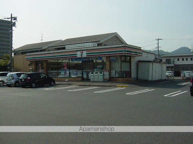 コンビニ　セブンイレブン福山東深津３丁目店（コンビニ）まで857m