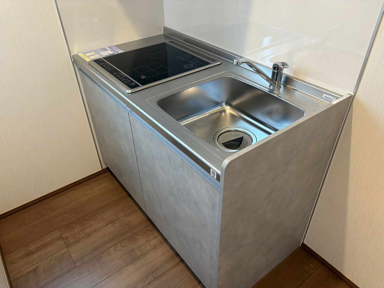 キッチン　※同じ間取りの別部屋の写真になります。