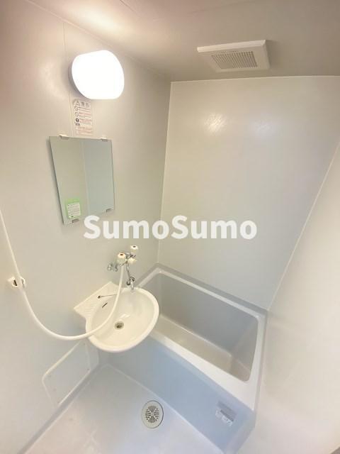 バス・シャワールーム　お風呂です